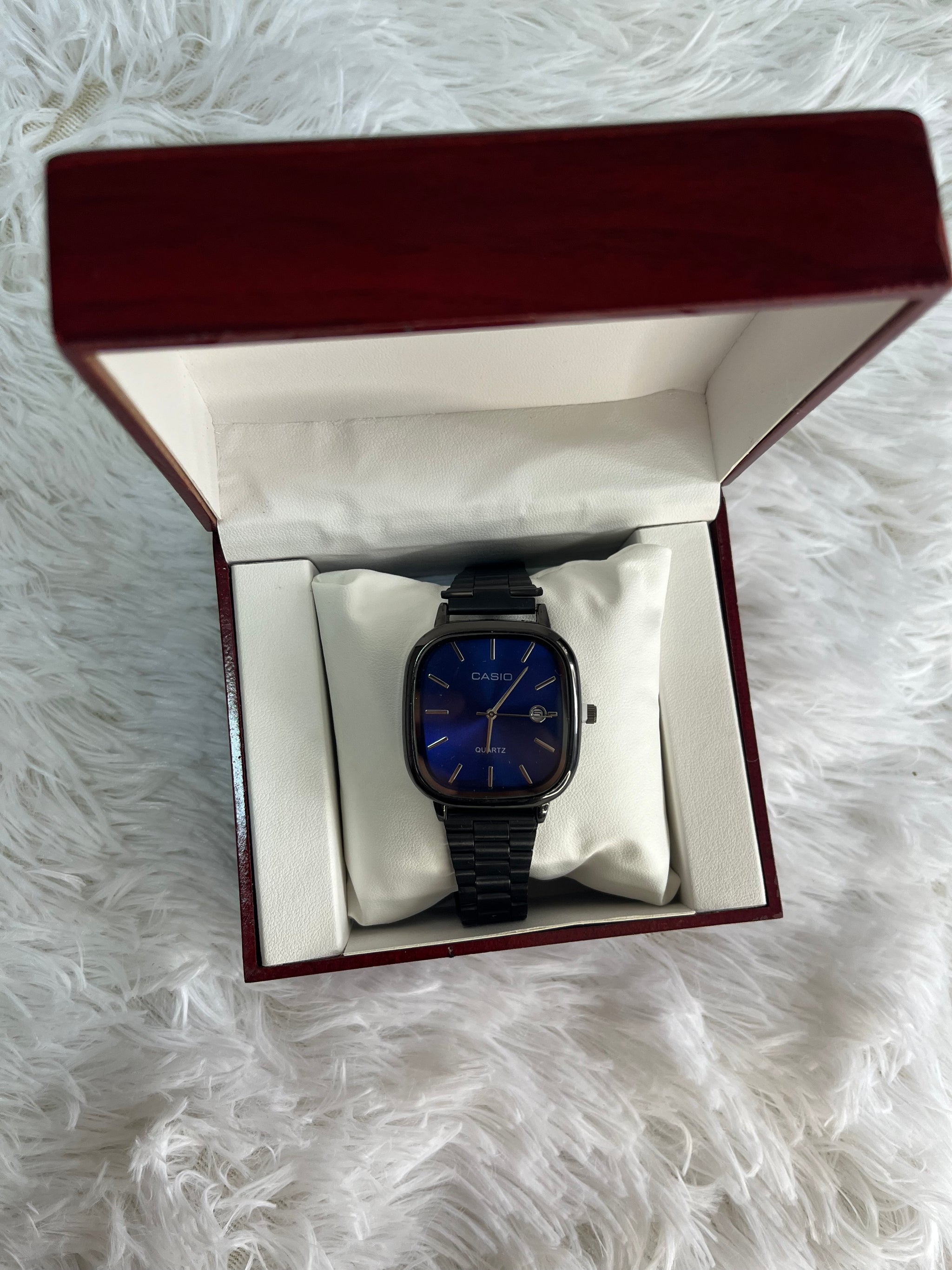 CASIO QUARTZ ACIER COFFRET